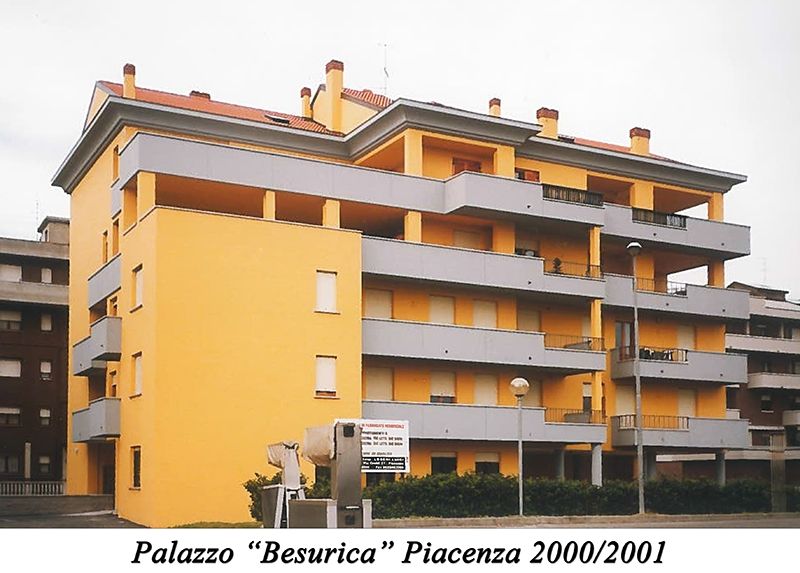 Palazzo quartiere Besurica Piacenza 2000/2001