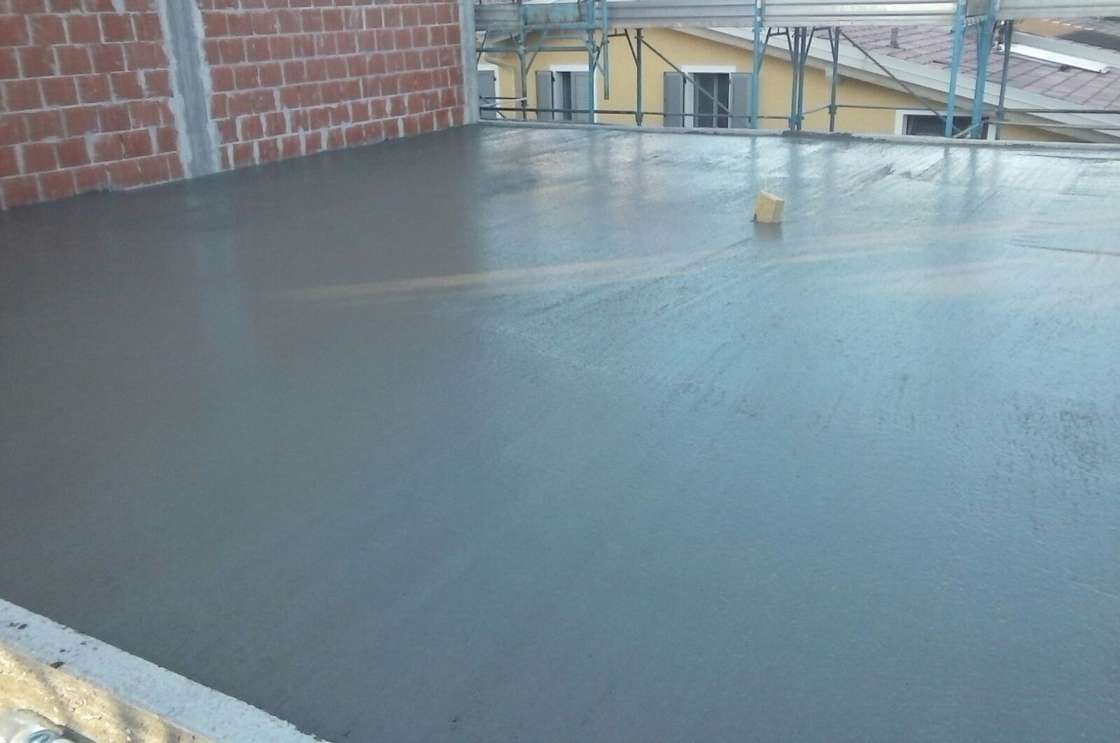 Getto finito tetto villa