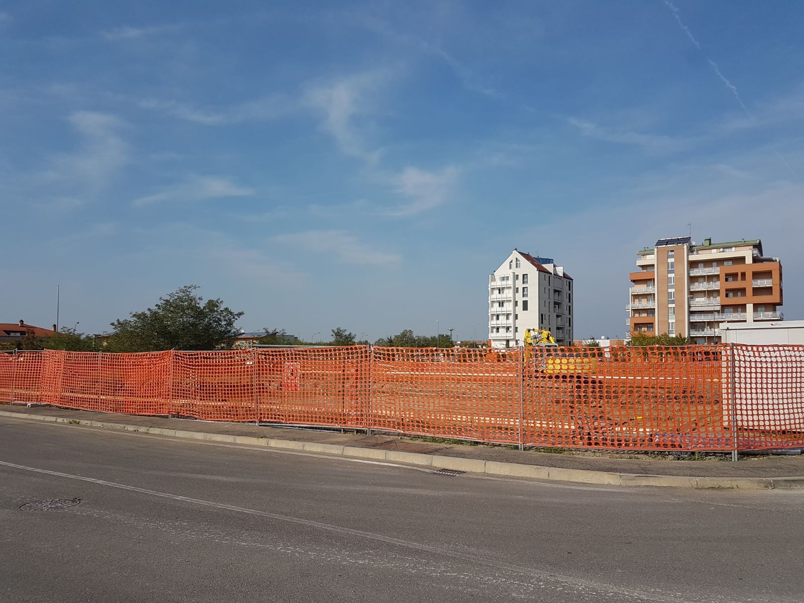 Vista frontale lotto