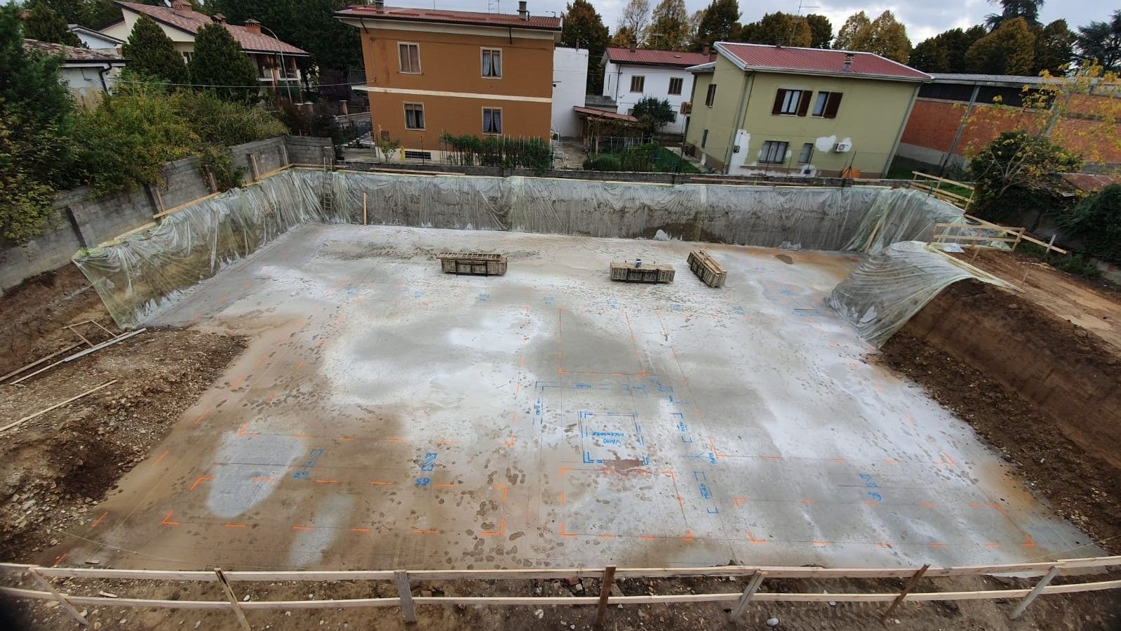 Tracciamento seconda palazzina