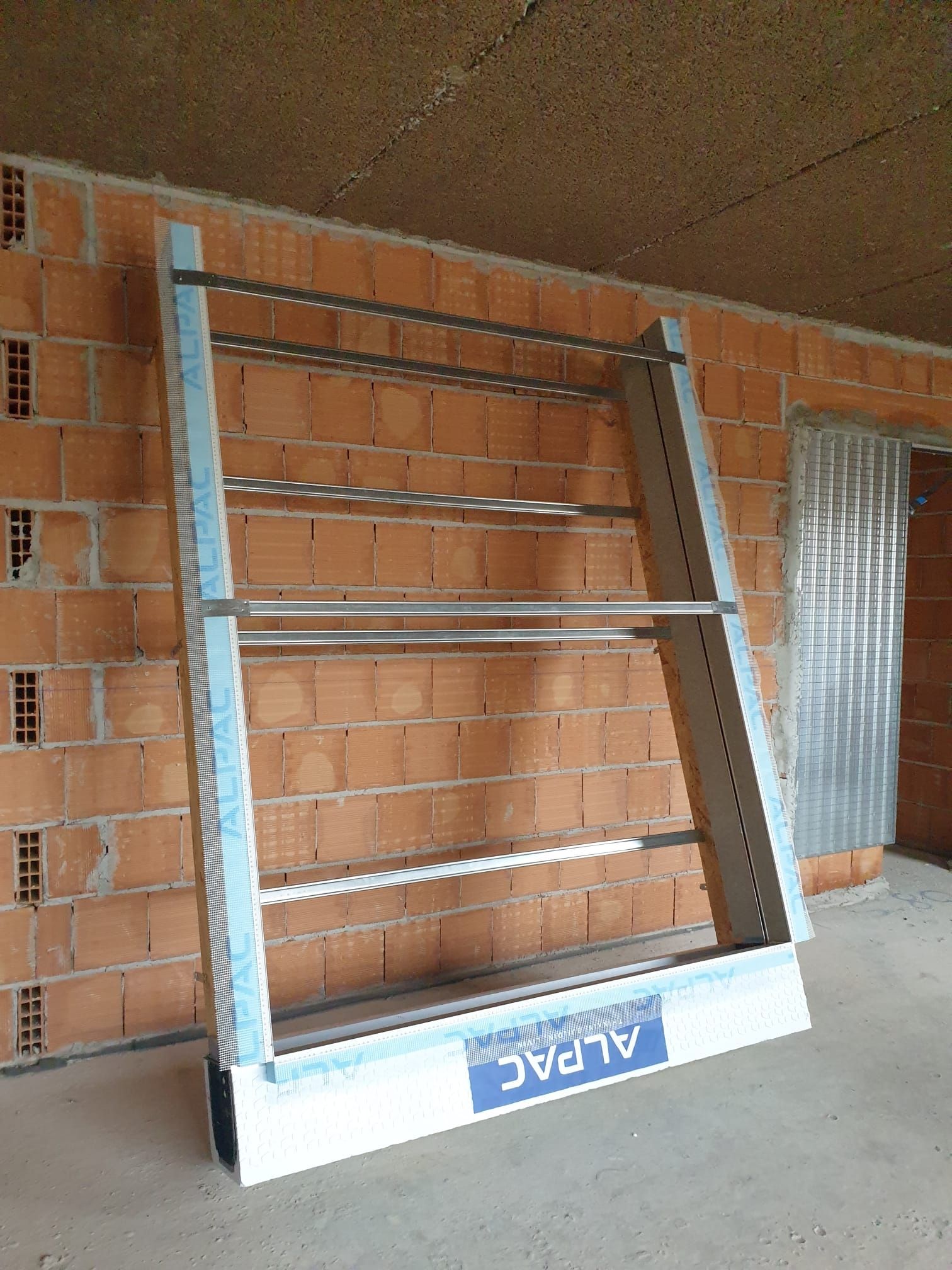 Assemblaggio monoblocchi Alpac
