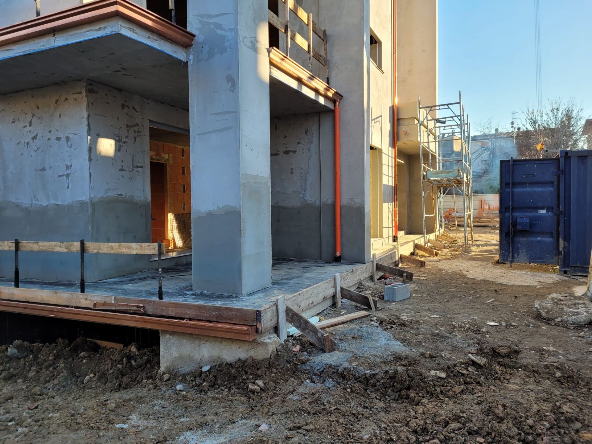 Casseratura marciapiedi palazzina 2