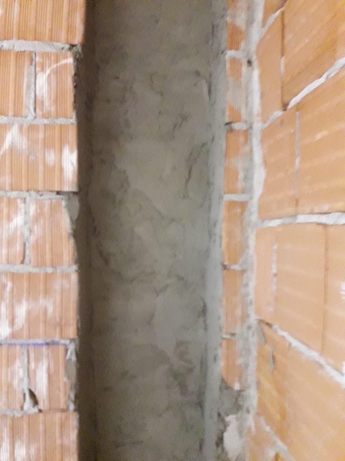 Particolare dell'asola
