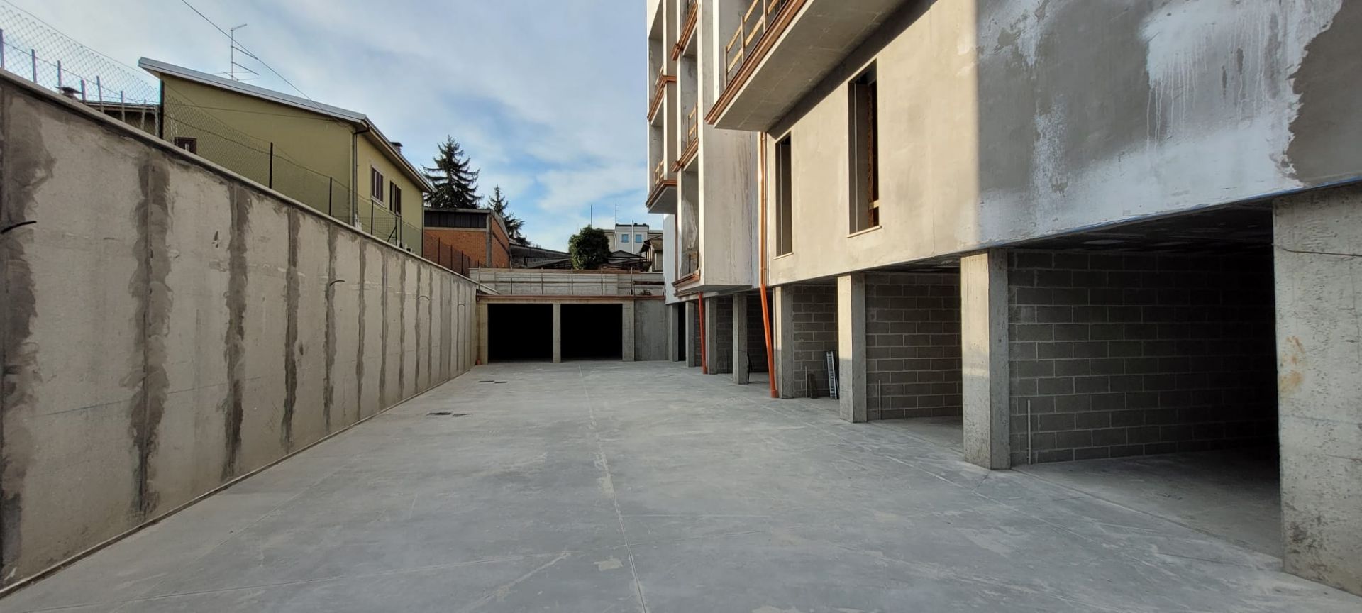 Area manovra palazzina 2