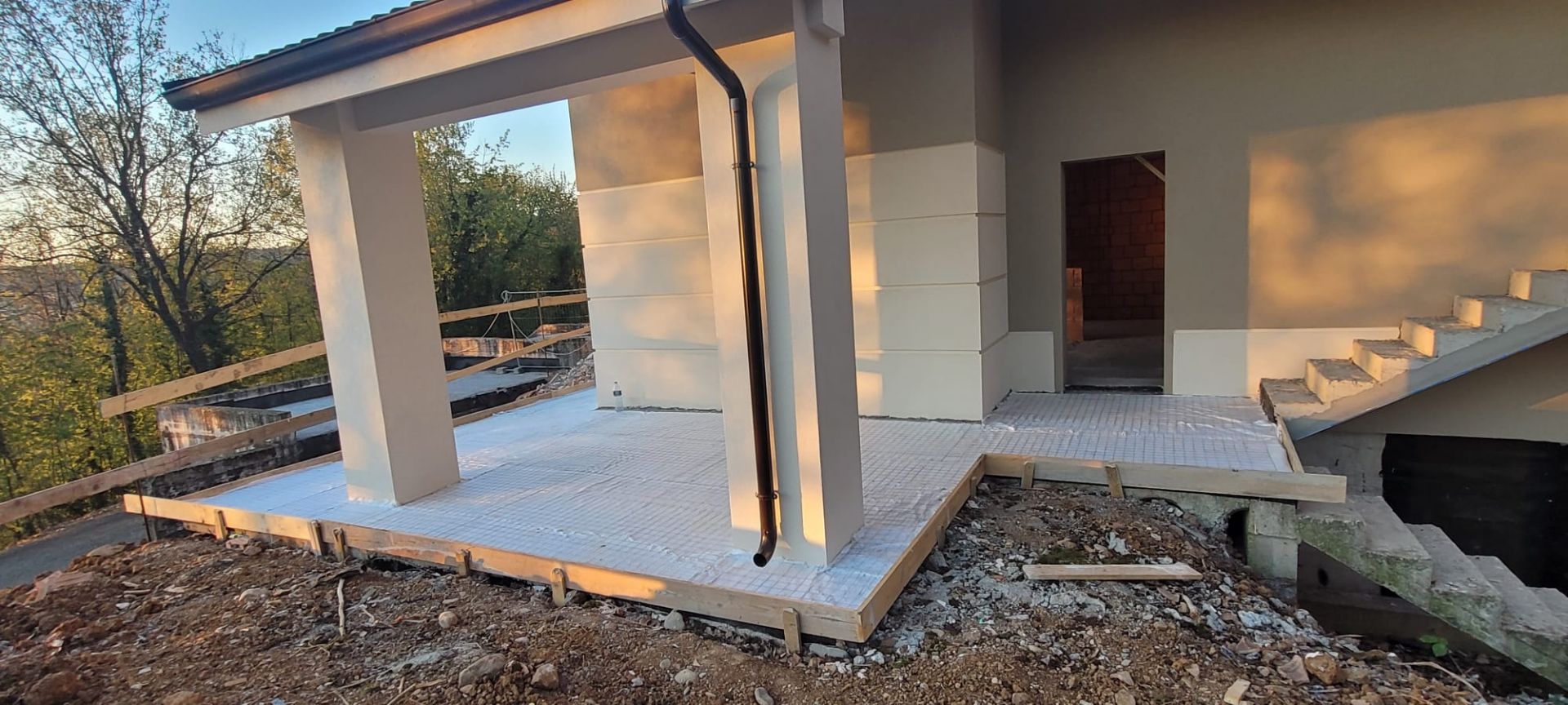 Portico Villa 1