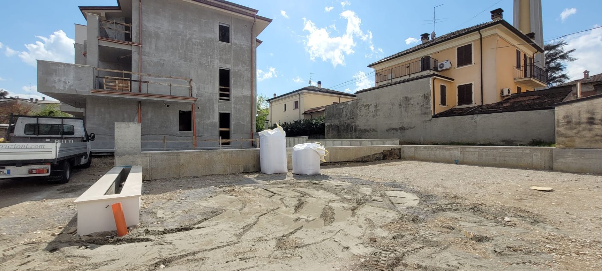 Piazzale interno 