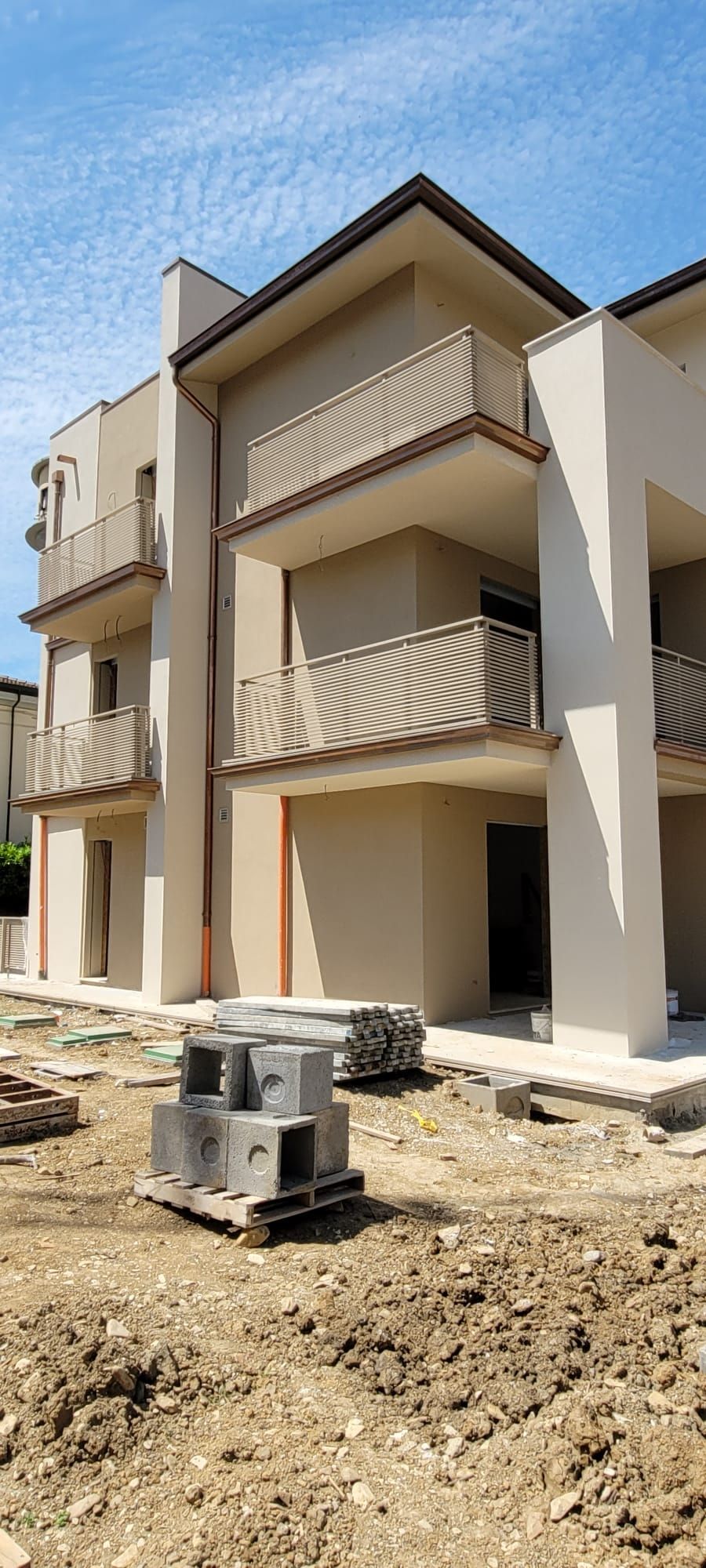Palazzina 1 lato sx