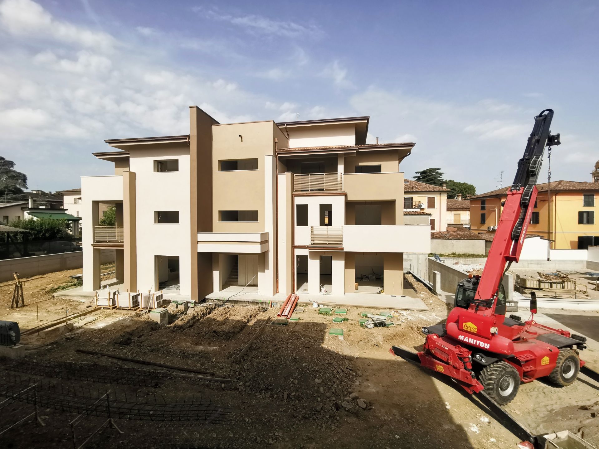 Fronte palazzina 1