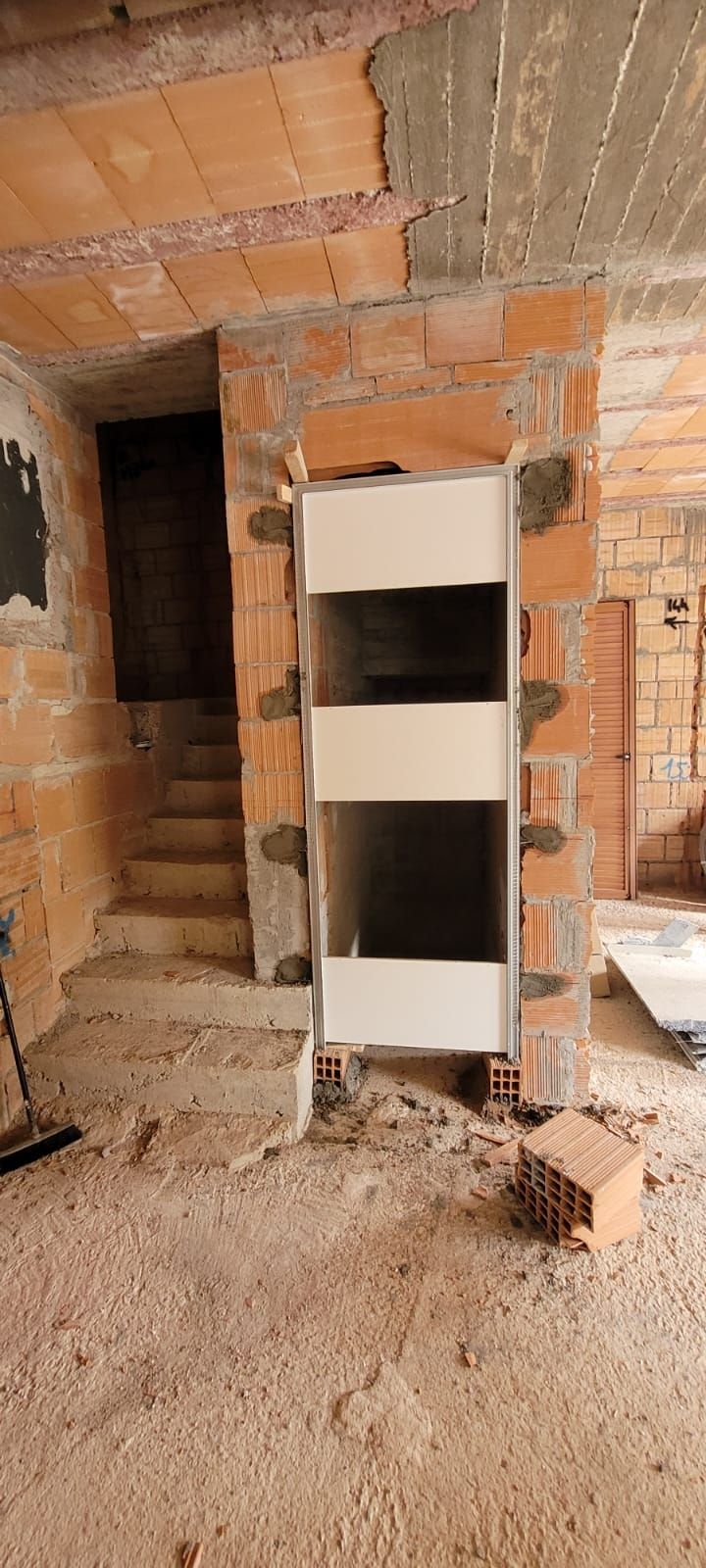 Telaio porta raso-muro Villa 2