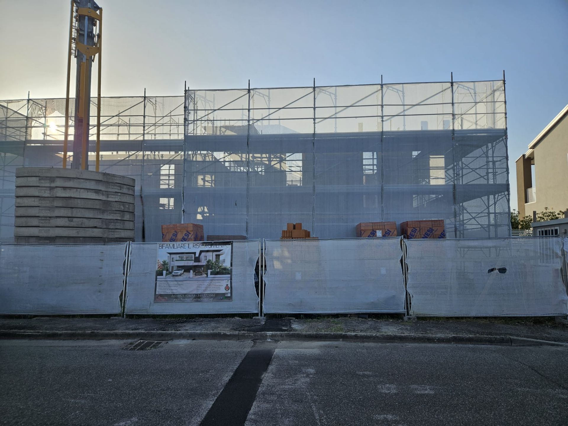 Innalzamento ponteggio