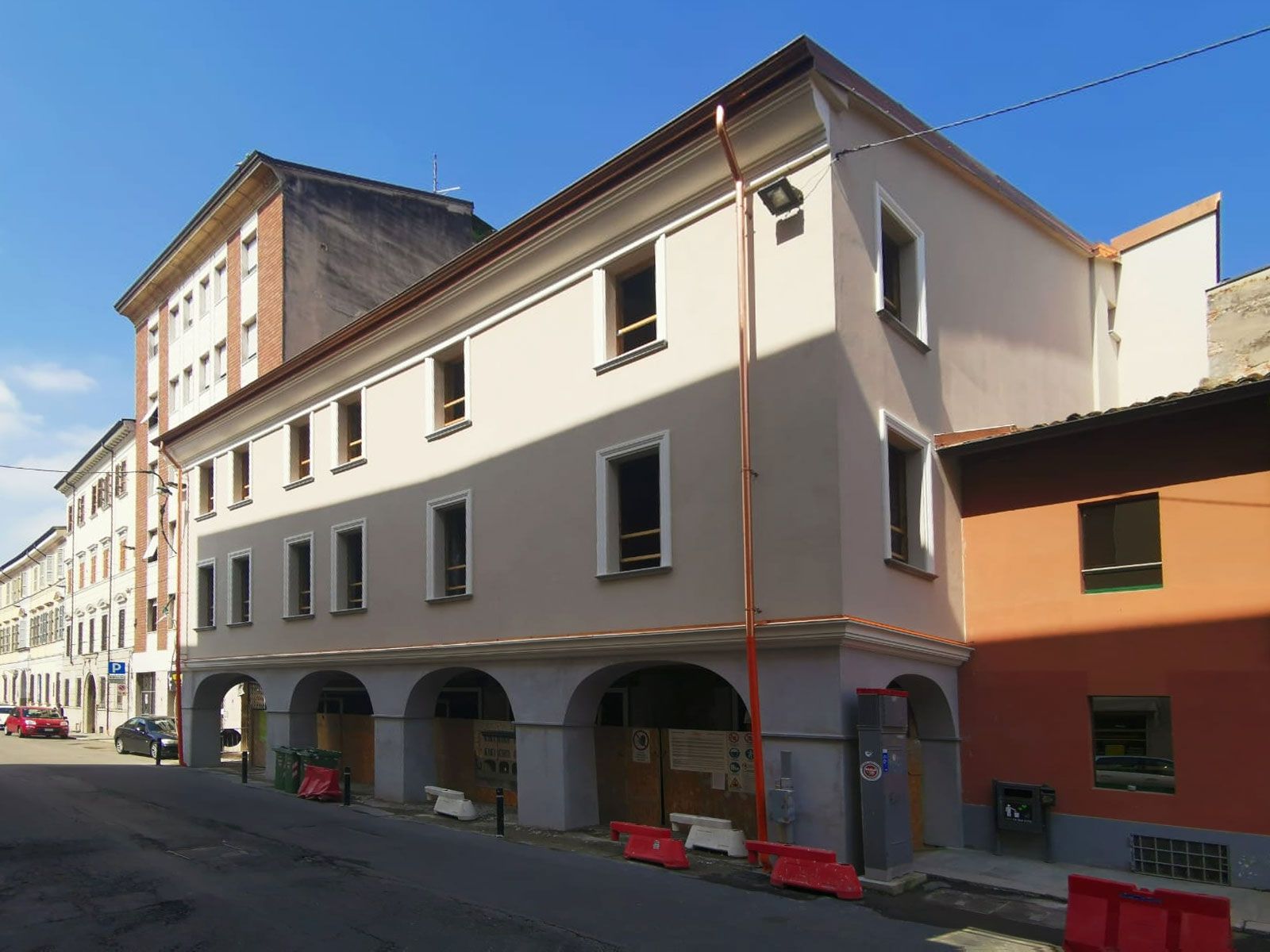 Facciata Via Beverora
