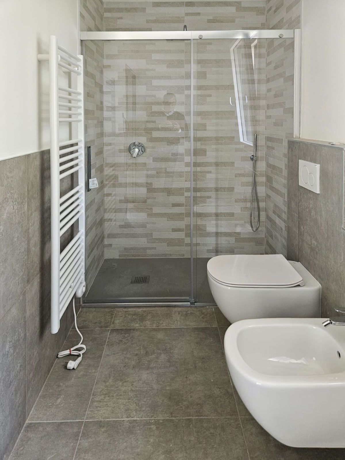 Montaggio bagni Villa A