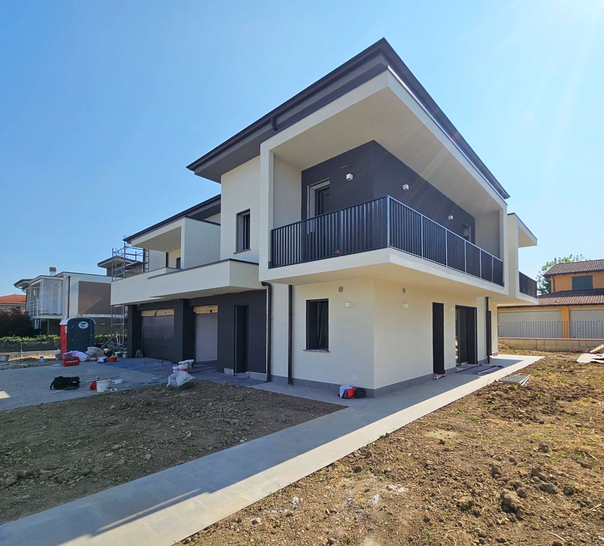 Villa B