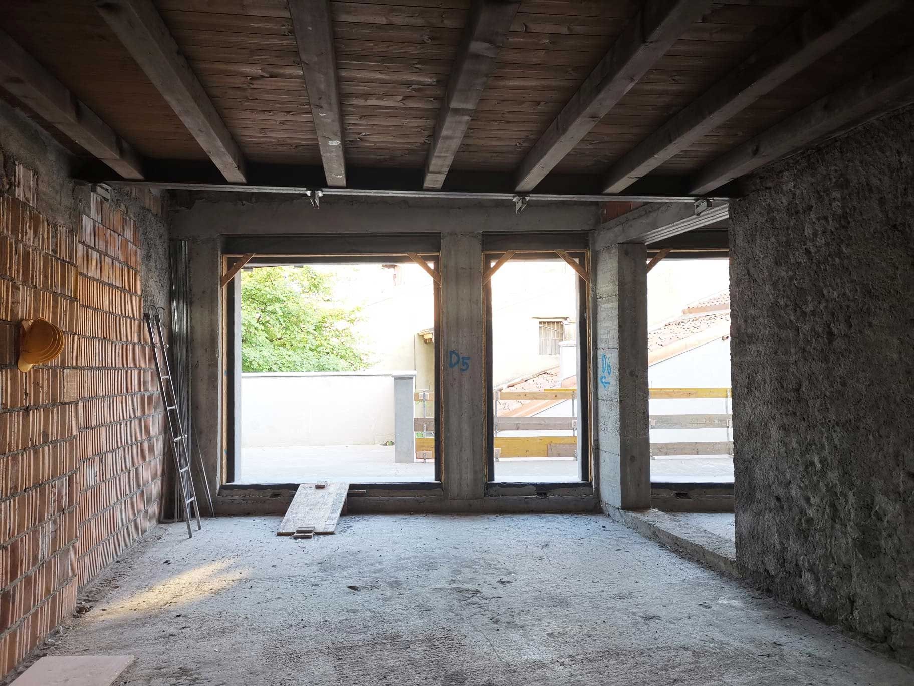 Soluzione D guardano il terrazzo 