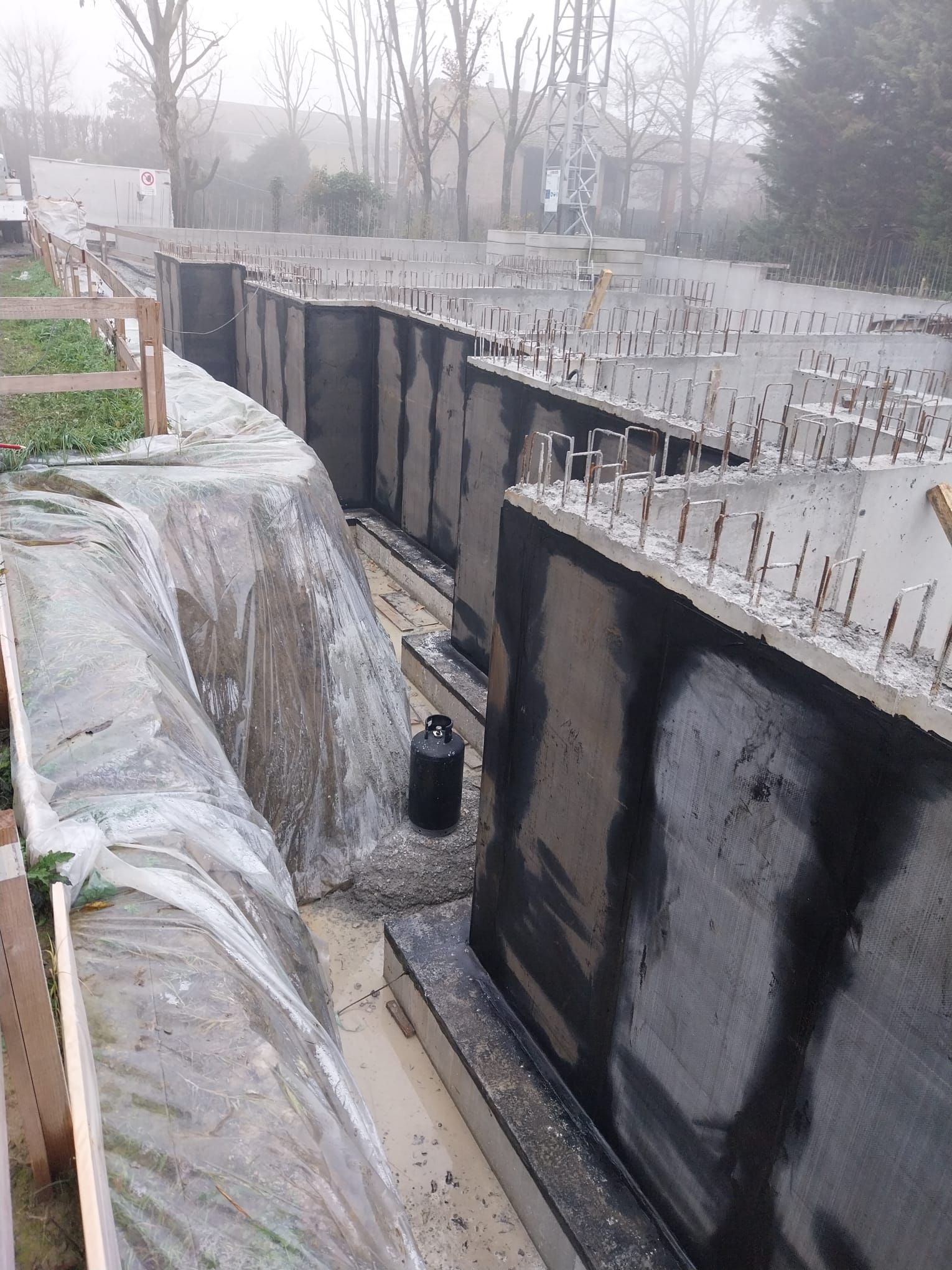 Proseguo guaina muri di fondazione