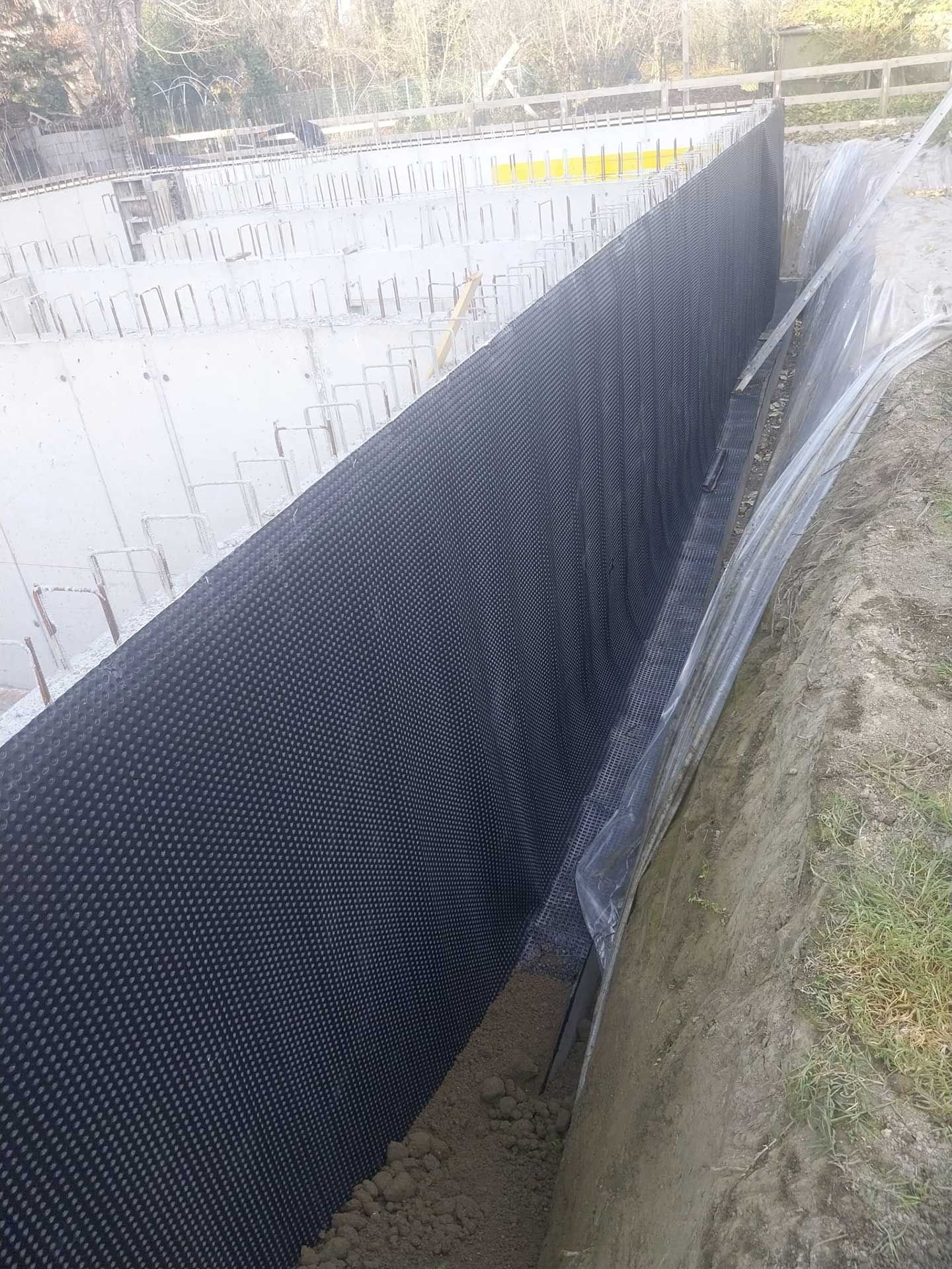 Stesura millebolle a protezione guaina