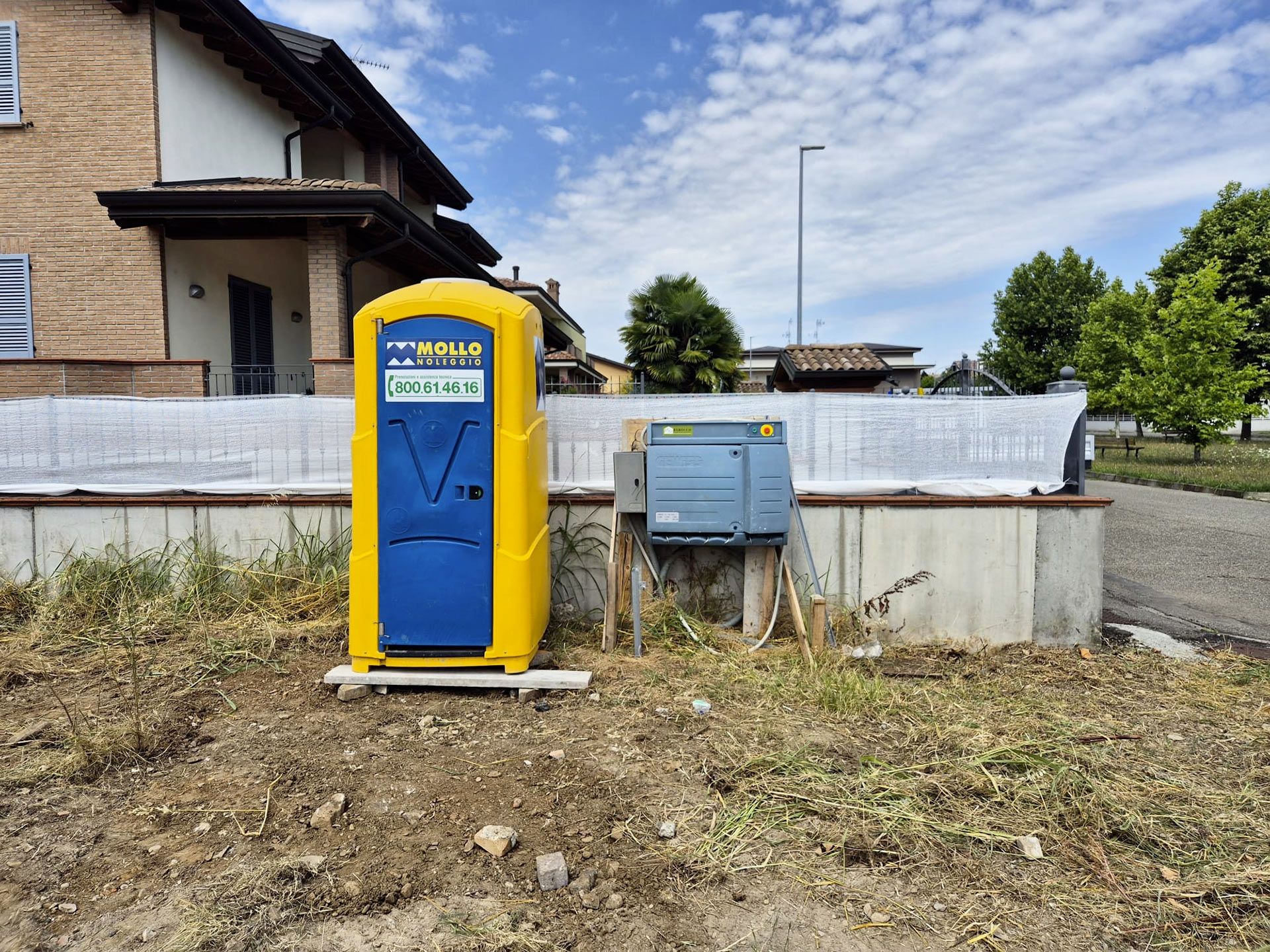 Quadro elettrico e bagno chimico