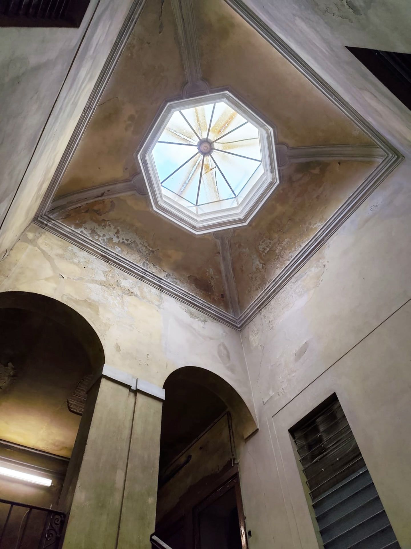 Particolare della cupola in vetro